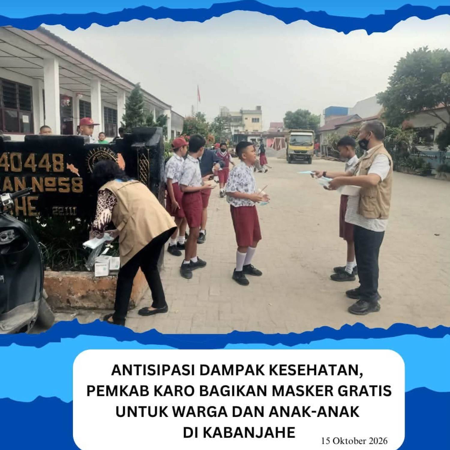 Antisipasi Dampak Kesehatan, Pemkab Karo Bagikan Masker Gratis untuk Warga dan Anak-Anak di Kabanjahe
